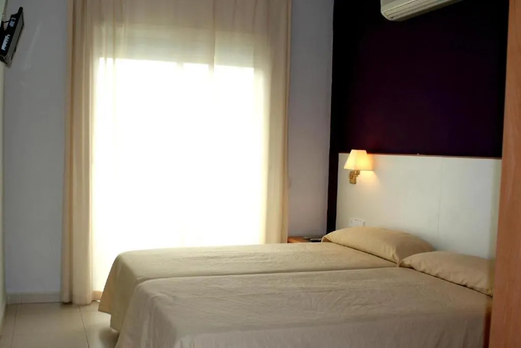 Hotel Sant Jordi Segur de Calafell Španělsko