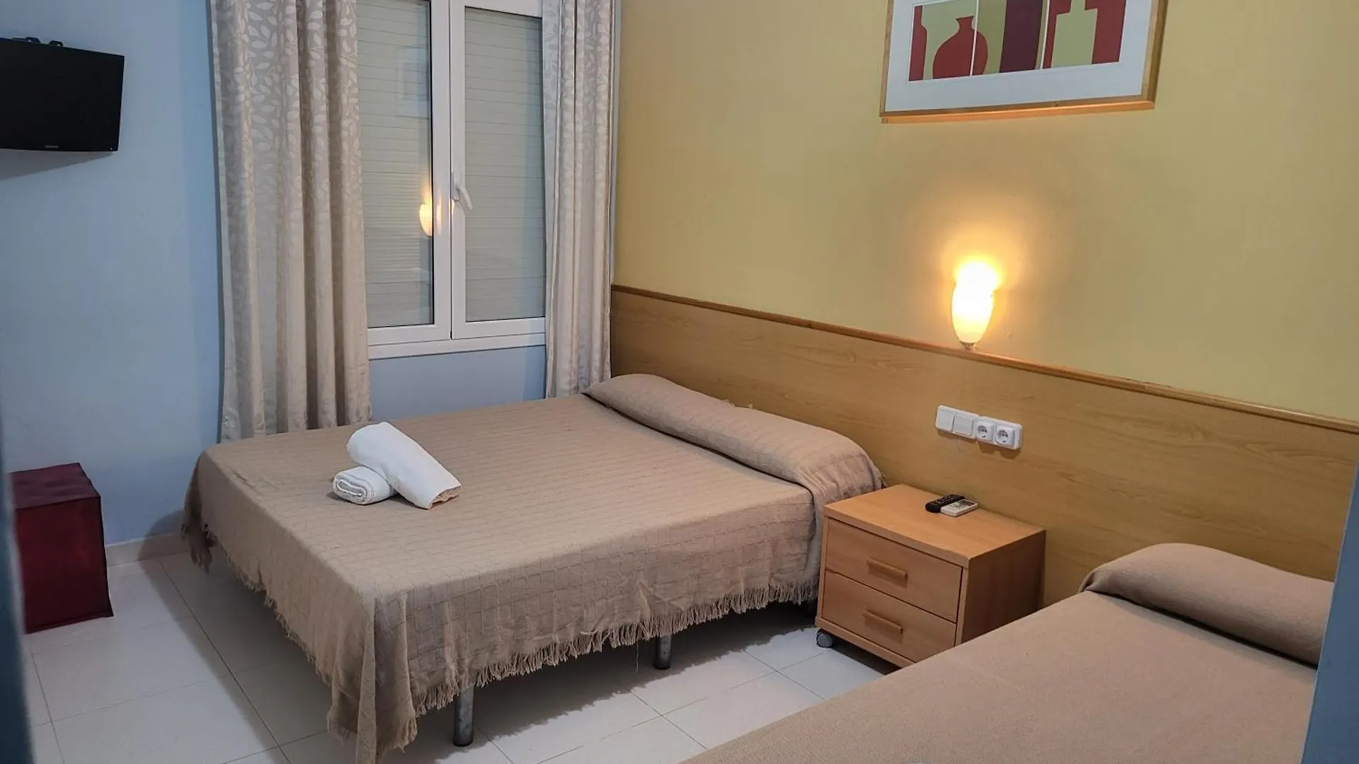 Hotel Sant Jordi Segur de Calafell España